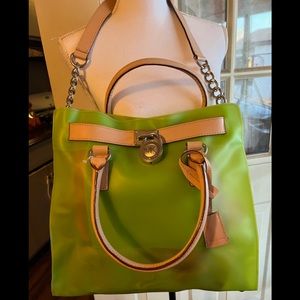 Beautiful Michael kors large purse